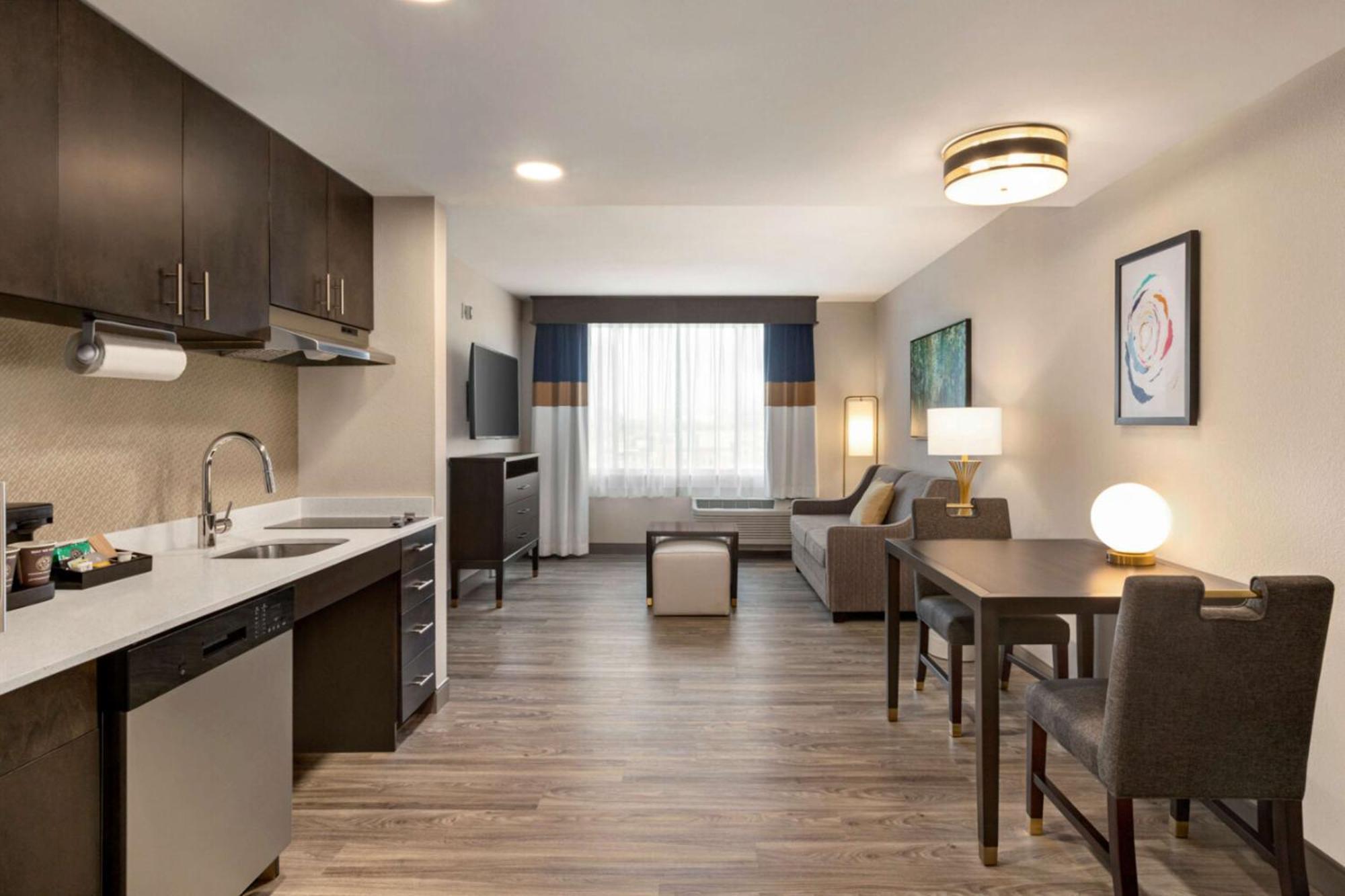 Homewood Suites By Hilton Indianapolis Downtown Iupui Экстерьер фото